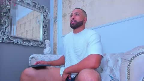 U can call me Logan online show from November 6, 3:07 am