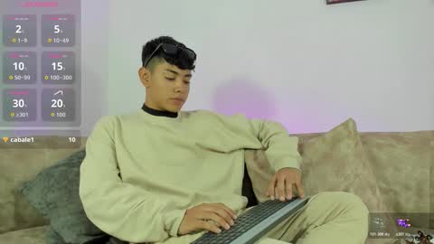 logantwink18 online show from November 13, 1:21 pm