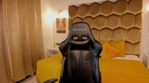 Logan Wolf online show from April 1, 12:06 pm