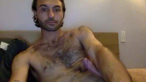 Snapshot of logeil27 chatting on November 3, 5:42 am logeil27 online show from November 3, 5:42 am