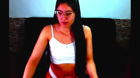 Lois online show from June 18, 7:51 pm