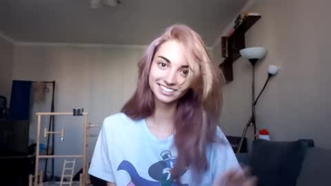 Amelia online show from September 23, 7:55 am