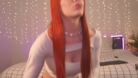 Snapshot of loisjo chatting on January 8, 12:38 am LoisVacation time  online show from January 8, 12:38 am