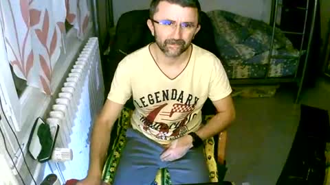 lokoum39 online show from December 18, 6:14 pm