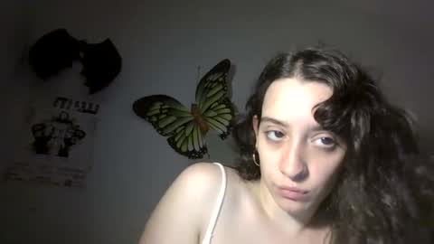 Snapshot of lola3150 chatting on December 17, 6:09 pm JOYA online show from December 17, 6:09 pm