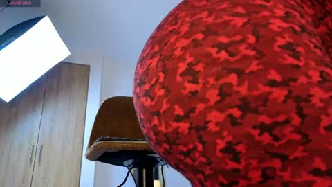 Lola Sweet online show from July 27, 11:39 am