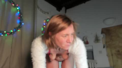lola_belgium online show from December 11, 6:09 pm