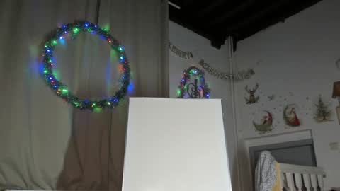 lola_belgium online show from January 1, 5:55 pm