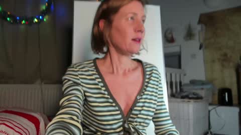 lola_belgium online show from January 6, 6:31 pm