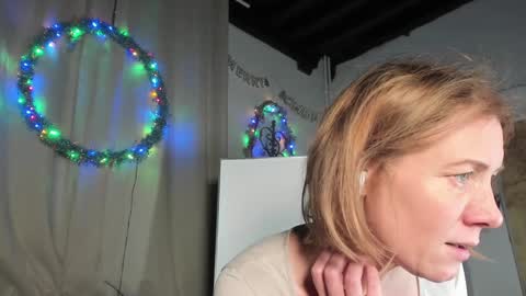 lola_belgium online show from January 19, 7:04 pm