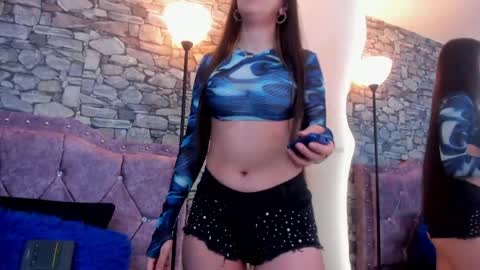 LOLA online show from March 24, 7:52 pm