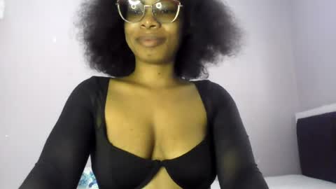 Lola Coco online show from July 15, 10:20 am