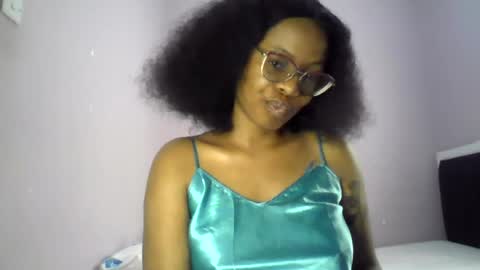 Lola Coco online show from July 17, 5:47 am