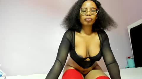 Lola Coco online show from August 4, 4:48 am