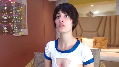 Lola online show from September 30, 1:38 pm