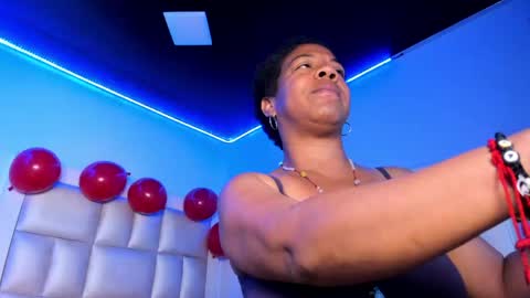 lola_js online show from March 13, 5:03 am