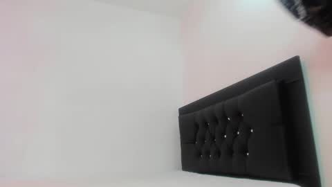 lola_lover20 online show from February 4, 10:26 pm