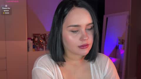 Snapshot of lola_razee chatting on April 22, 7:37 pm lola_razee online show from April 22, 7:37 pm