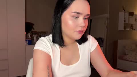 Snapshot of lola_razee chatting on July 26, 7:32 pm lola_razee online show from July 26, 7:32 pm