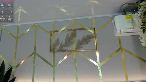 lola_saenz__ online show from March 28, 11:54 am