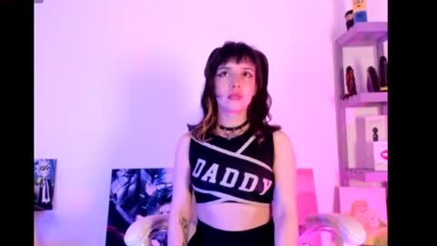 Snapshot of lolaa_bunnyy chatting on July 26, 7:04 am Lola Bunny online show from July 26, 7:04 am