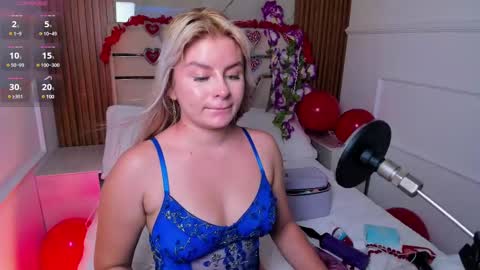Lola Angel online show from February 14, 8:37 pm