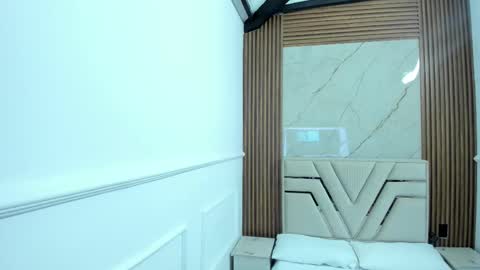 Lola Angel online show from September 27, 7:52 pm