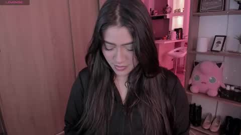 Snapshot of lolaasmith_21 chatting on November 14, 8:18 pm lolaasmith_21 online show from November 14, 8:18 pm