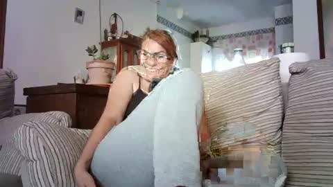 LOLA HUESO y ERIC online show from September 26, 8:29 am