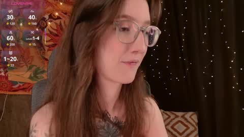 Snapshot of lolami_ chatting on April 28, 7:13 am lolami_ online show from April 28, 7:13 am