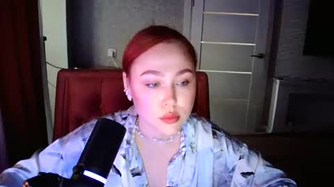 Lola online show from September 14, 12:59 pm