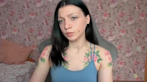 Snapshot of lolarozzie chatting on March 22, 7:56 am Lola Next stream January 6th at 0500am 30 minutes GMT online show from March 22, 7:56 am