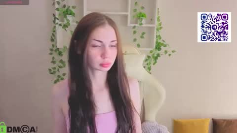 Snapshot of lolatwizz chatting on December 4, 9:18 am Lola online show from December 4, 9:18 am