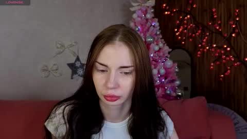 Lola online show from January 7, 9:23 am