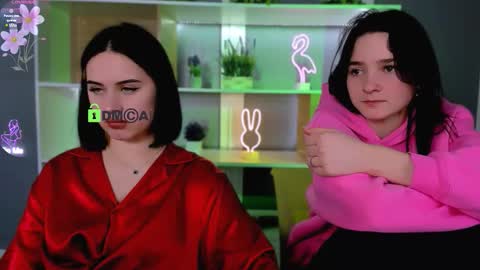 Snapshot of lole_ti chatting on March 6, 8:27 pm lole ti online show from March 6, 8:27 pm