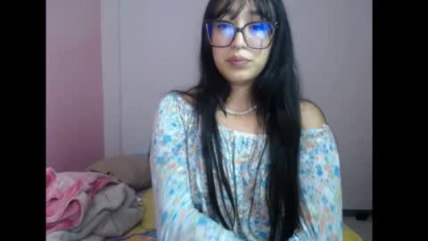Lolita  online show from April 7, 4:57 am