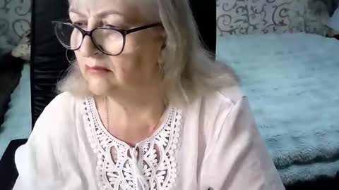 LolkaAlyss online show from October 10, 6:01 am