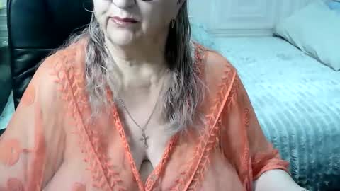 LolkaAlyss online show from April 9, 11:43 pm