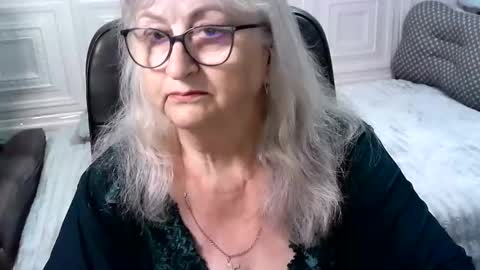 LolkaAlyss online show from June 4, 7:09 pm