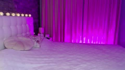 Snapshot of lollidoli__ chatting on February 13, 4:58 pm Victoria online show from February 13, 4:58 pm