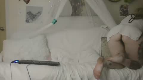 Lollipop Queen online show from October 21, 5:52 am