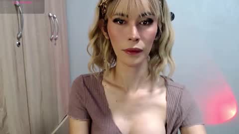 hana online show from June 9, 2:45 am