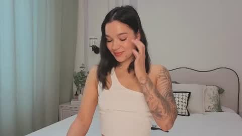 lolly_turner online show from June 25, 4:23 am