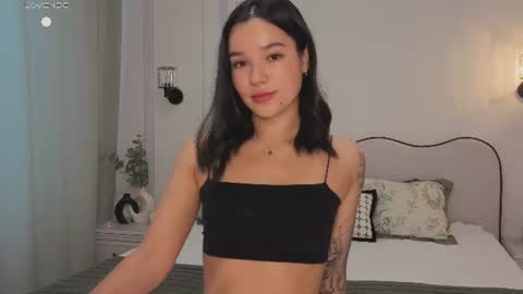 lolly_turner online show from July 5, 4:30 am