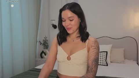 lolly_turner online show from July 6, 3:47 am