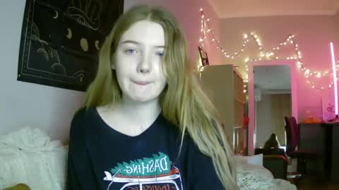 Lilly online show from December 26, 7:16 pm