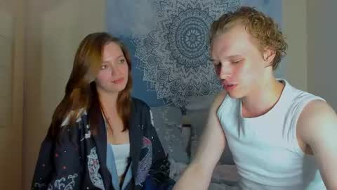 Nelis online show from July 2, 8:37 pm