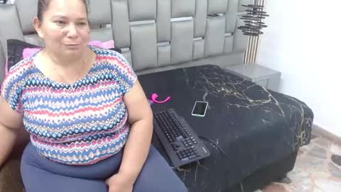 loly47 online show from October 22, 12:22 am