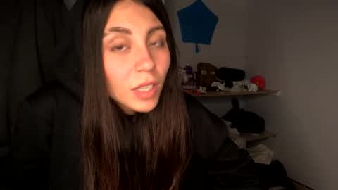 Snapshot of loly_pink_ chatting on February 19, 7:28 am Loly online show from February 19, 7:28 am