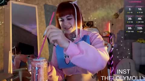 Molli online show from January 16, 10:30 am